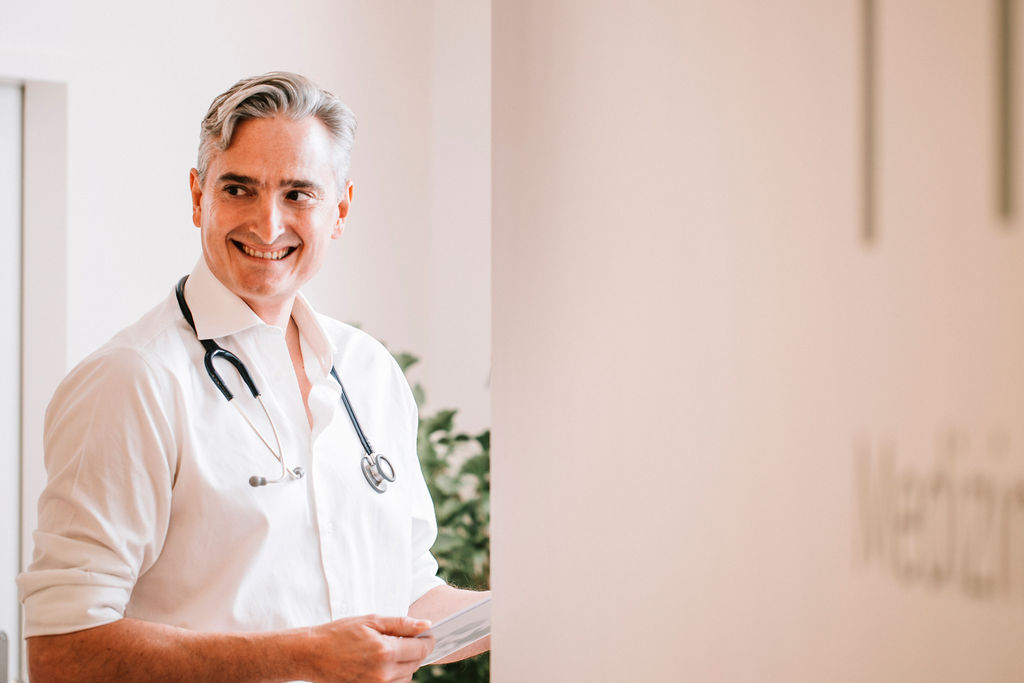 OA Dr. Alexander Butz im MIO Medizin